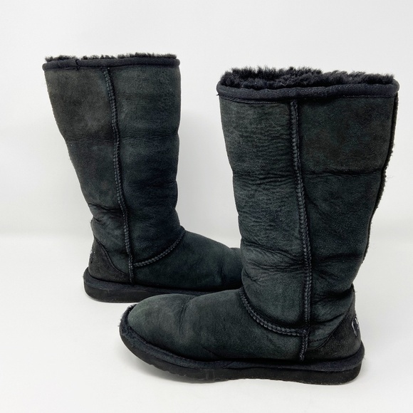 UGG | Kid's Classic II Water-Resistant Tall Boot - Picture 8 of 14